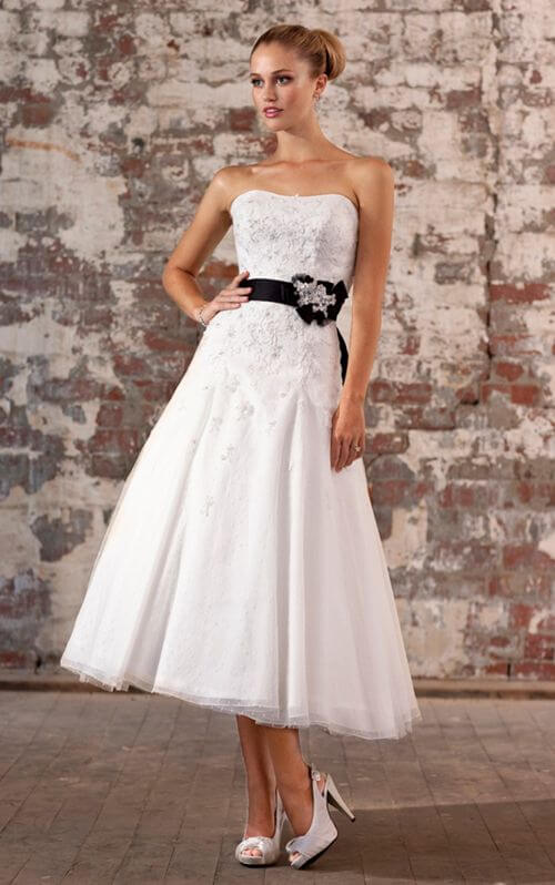 Νυφικά για πολιτικό γάμο