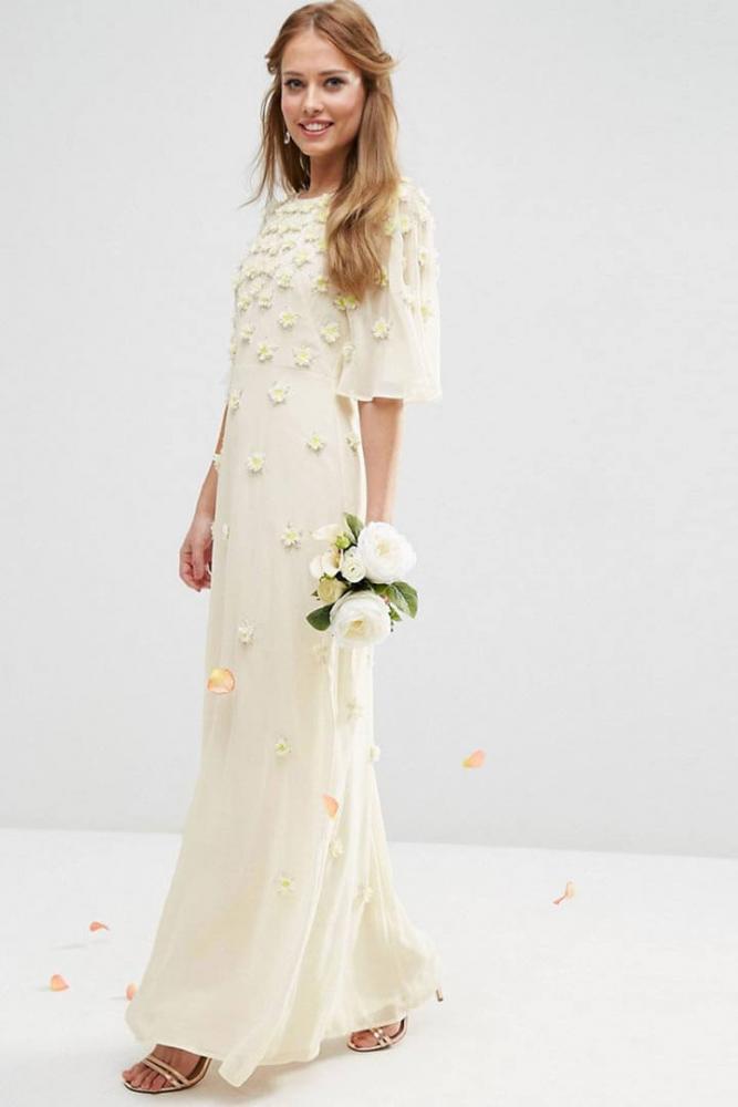 Νυφικά για πολιτικό γάμο