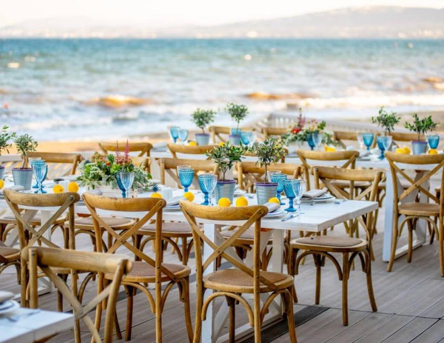 Γαλάζια Ακτή - γάμος σε παραλία Μαραθώνας