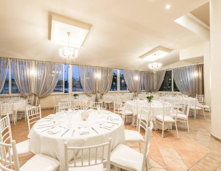 Crown Hall- αίθουσα δεξιώσεων- Βόρεια Προάστια