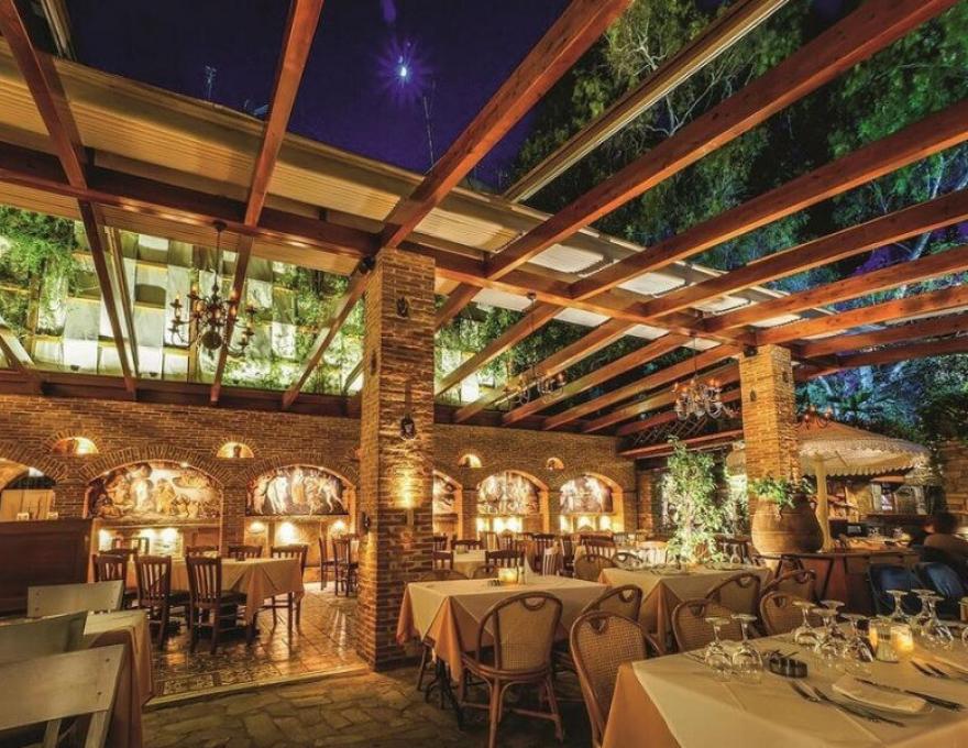 Δεξίωση Γάμου Πέτρινο Restaurant Γλυφάδα