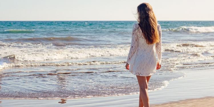 Λιτά νυφικά για κάθε σωματότυπο