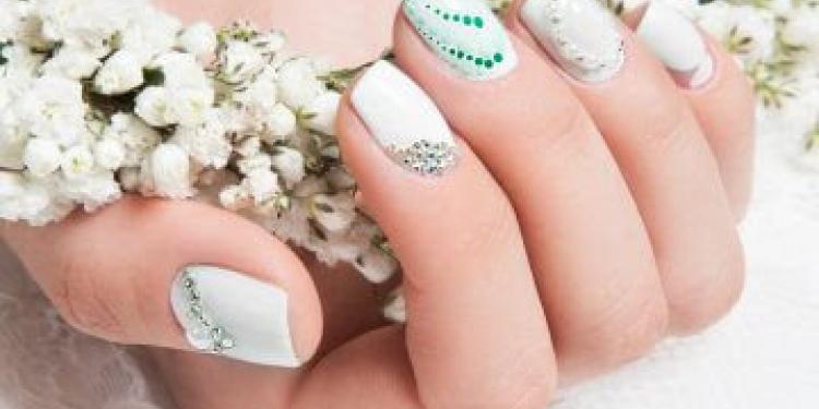 Perfect Wedding Nail Art