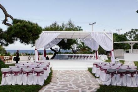 Bayside Hall - Marathon Beach Resort